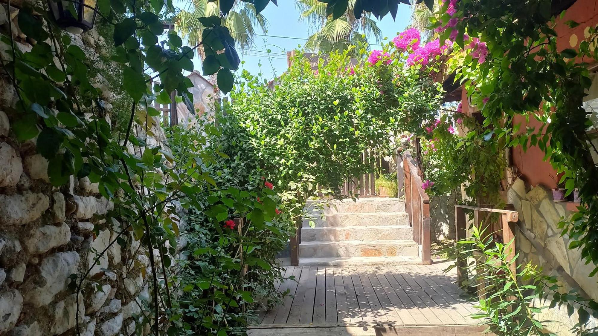 Appartamento Demeter Rose Stonehouse Pansion Antalia Esterno foto
